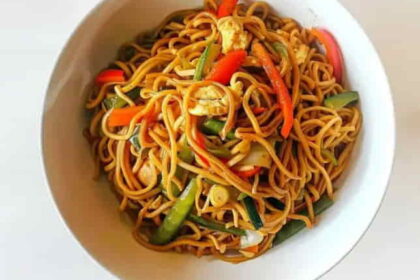EGG CHOWMEIN